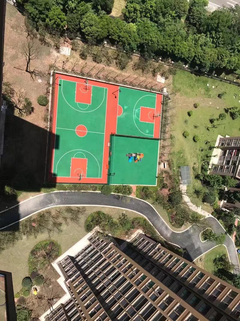 1591602780994851.jpg 鳳凰城塑膠球場.jpg